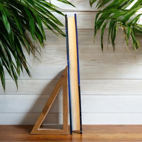 Tombquest Book 1: Book of the Dead by Michael Northrop - Hardcover, EUC - Picture 4 of 7